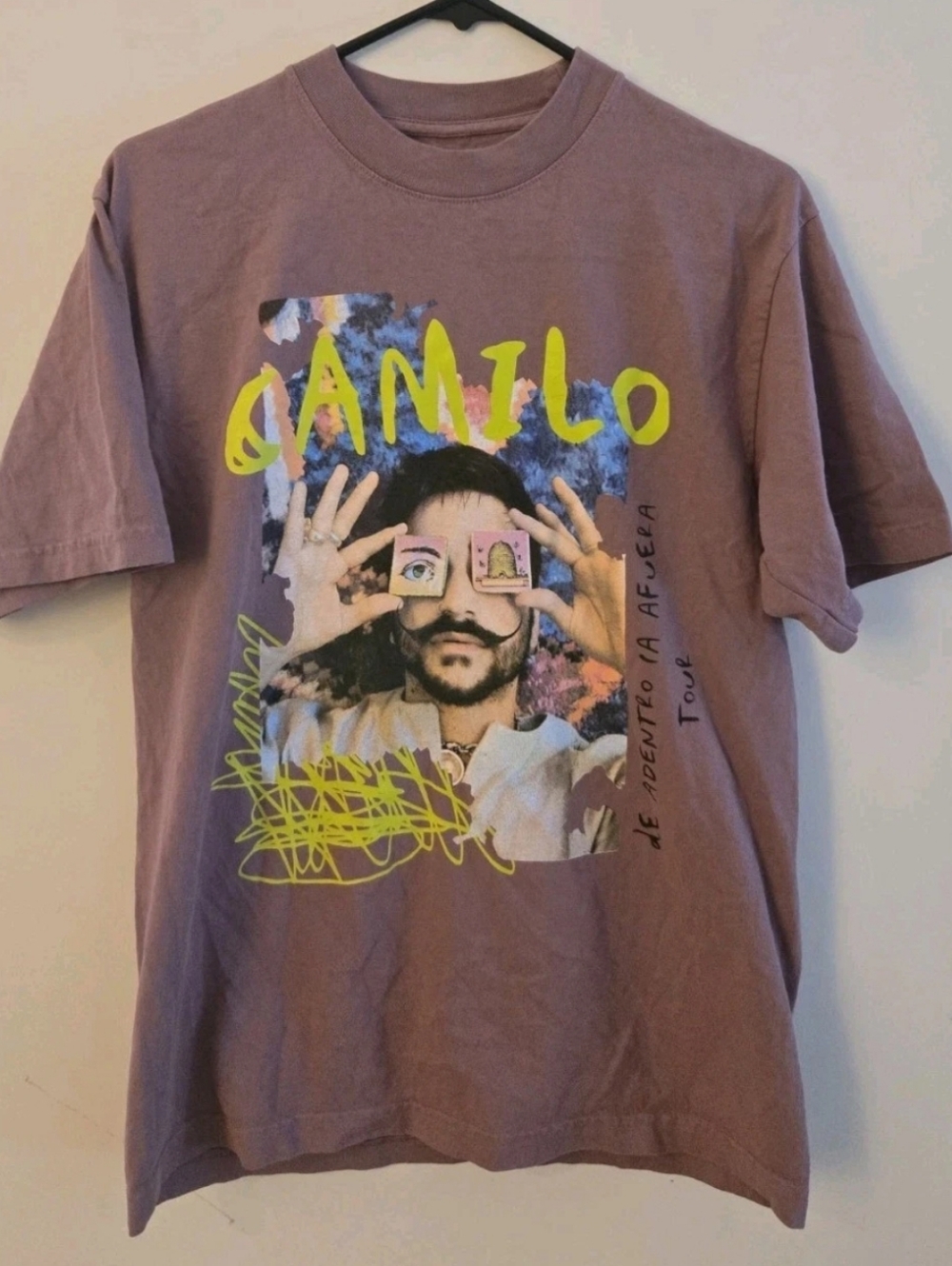 Camilo Shirt Mens Small Mauve De Adentro Pa Afuera Tour Concert  Graphic T-Shirt